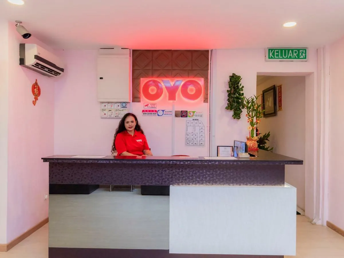 Oyo 44026 98 Hotel Johor Bahru